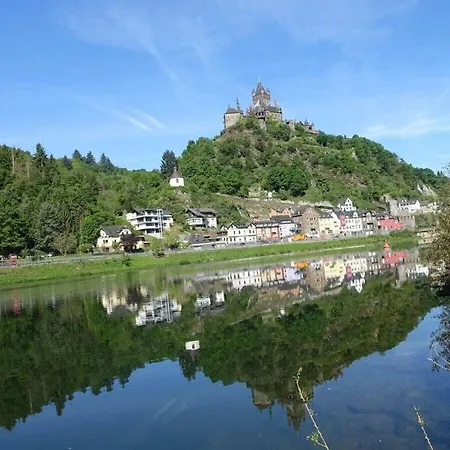 Ferienhaus Inselblick Zell Mosel Merl
